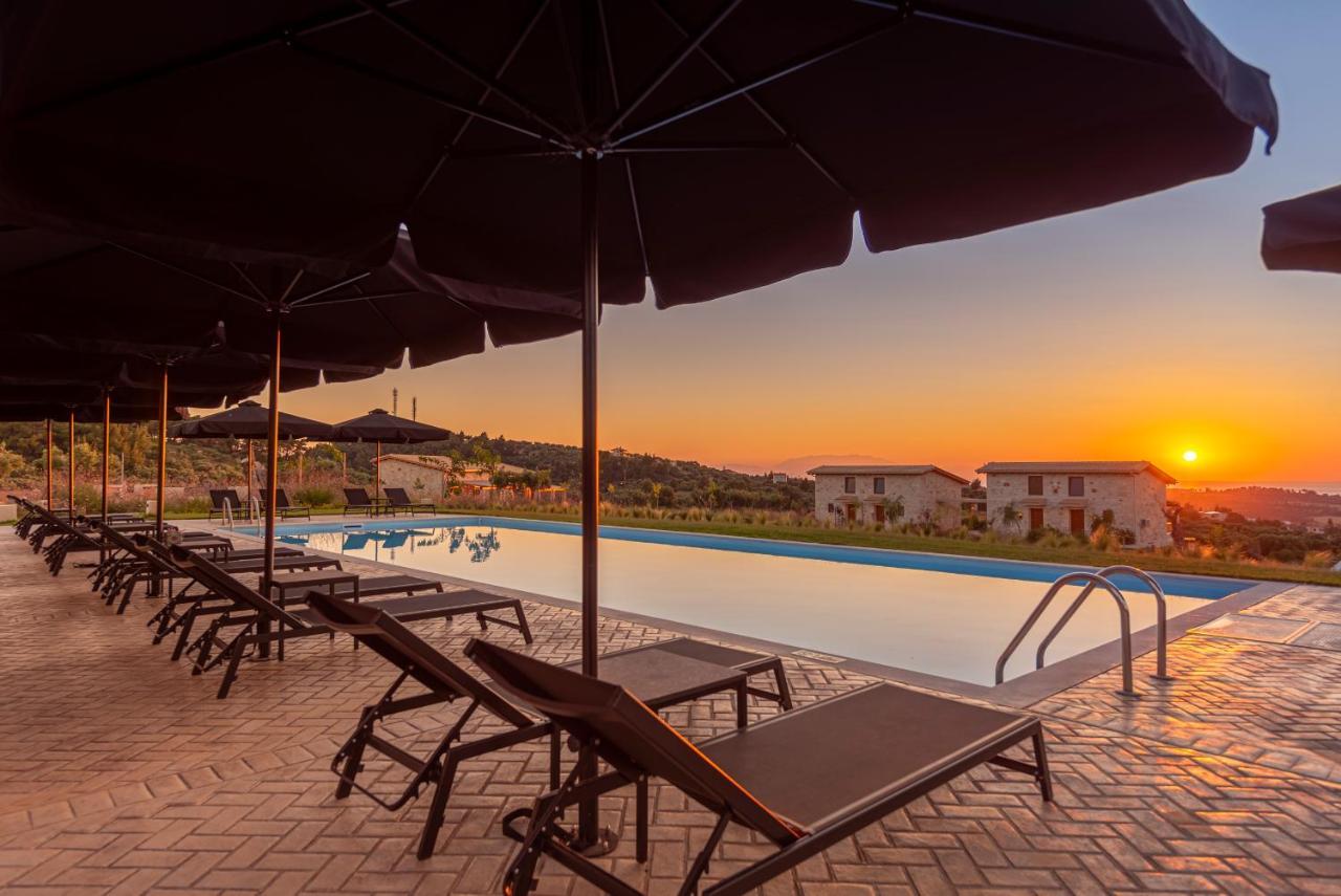 Mint Retreat Suites (Adults Only) Kalandra Luaran gambar