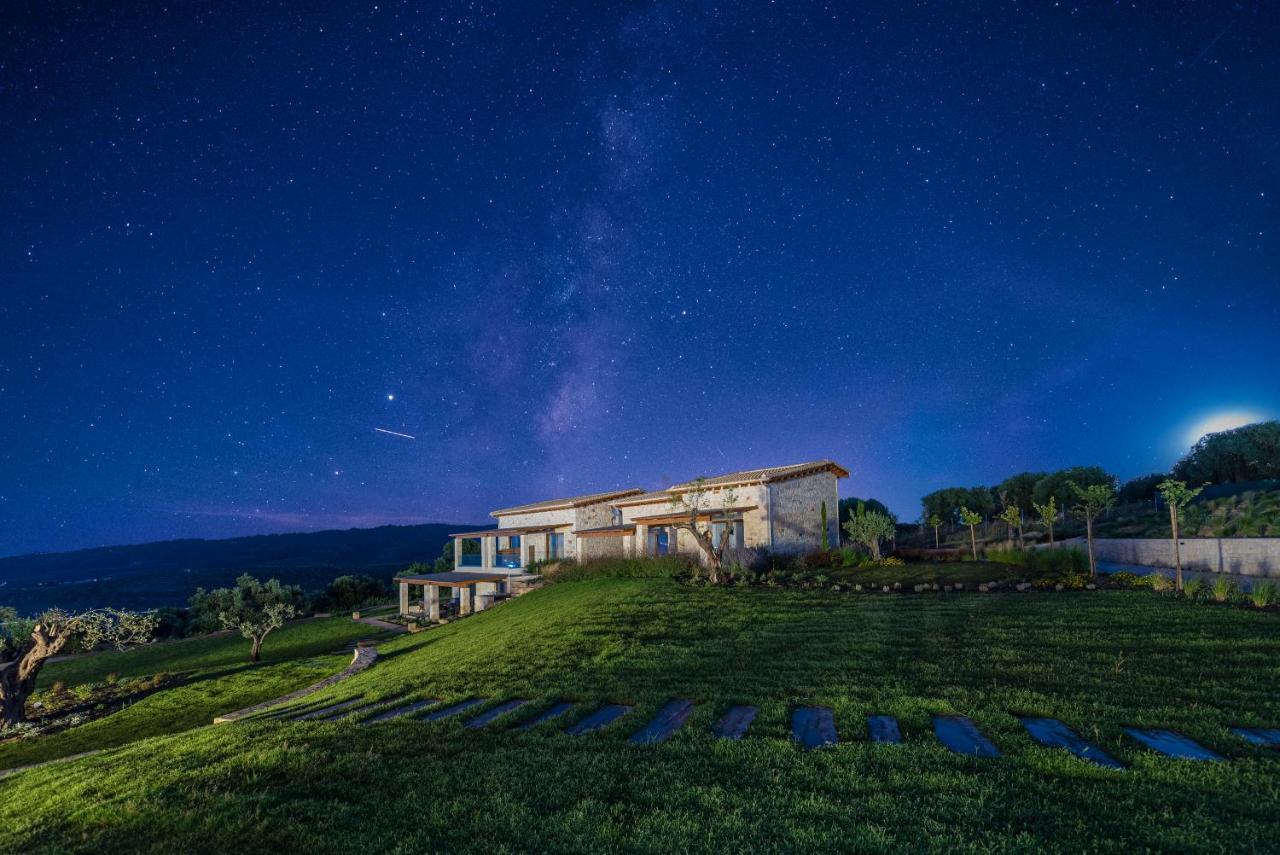 Mint Retreat Suites (Adults Only) Kalandra Luaran gambar